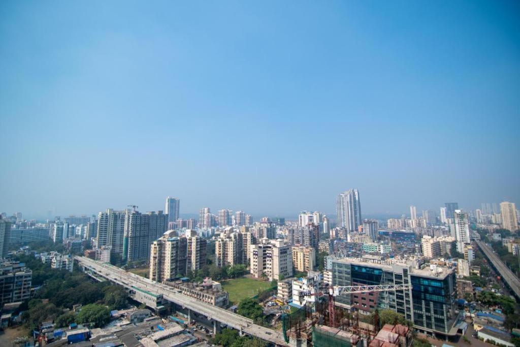 Hotel Crystal Park Near Nesco Exhibition Center Mumbai Exteriör bild